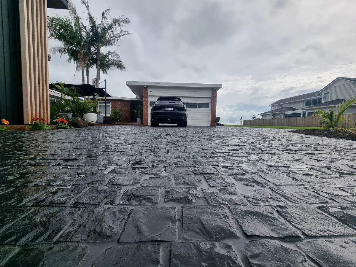 Dark stone cobbled driveway