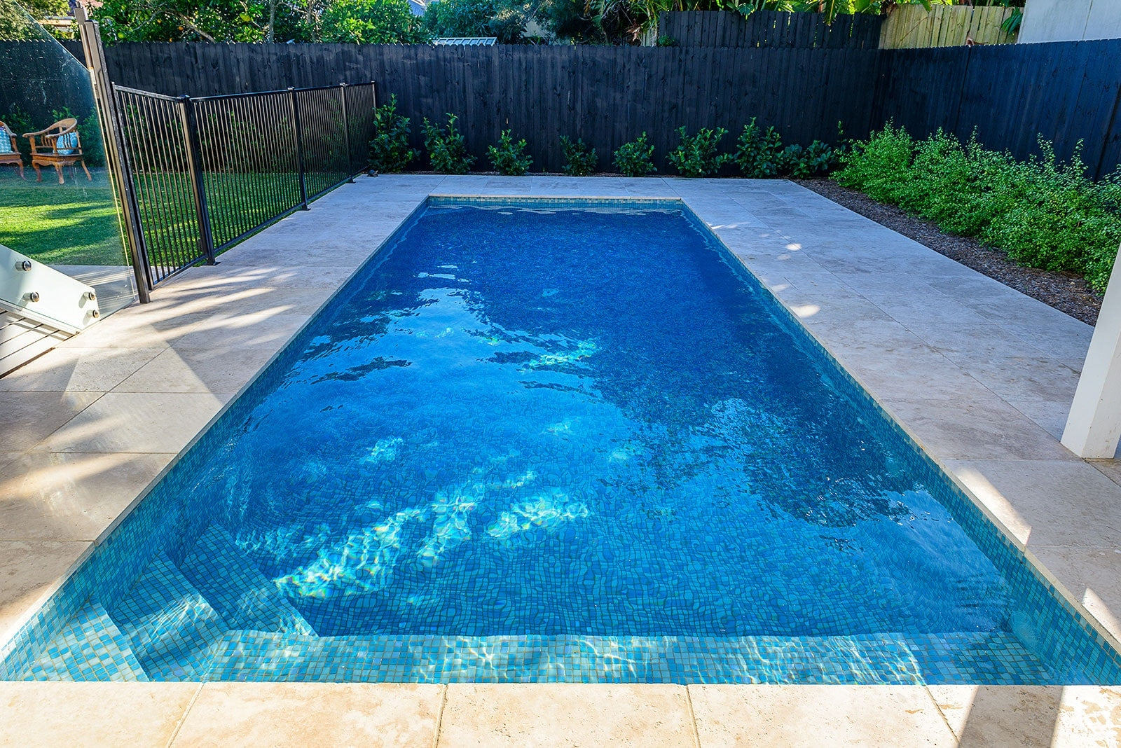 Ezarri Aquila 25 x 25mm mosaic