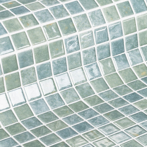Ezarri Peridot Glass Mosaic – 25 x 25mm