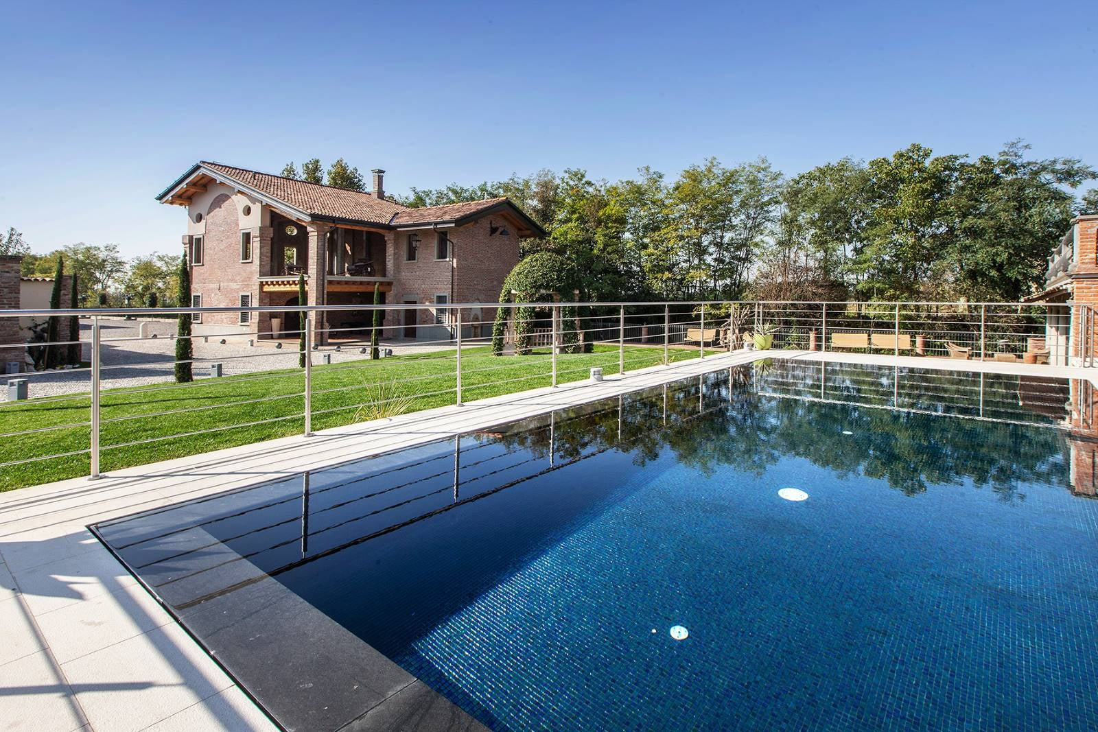 Ezarri Zafiro 25 x 25mm mosaic