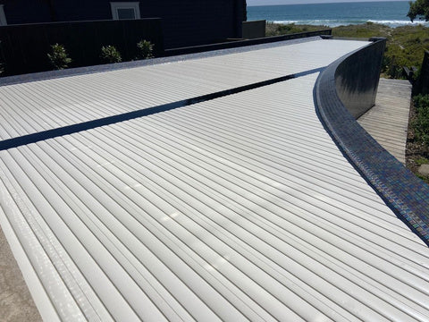Cream White, curved edge